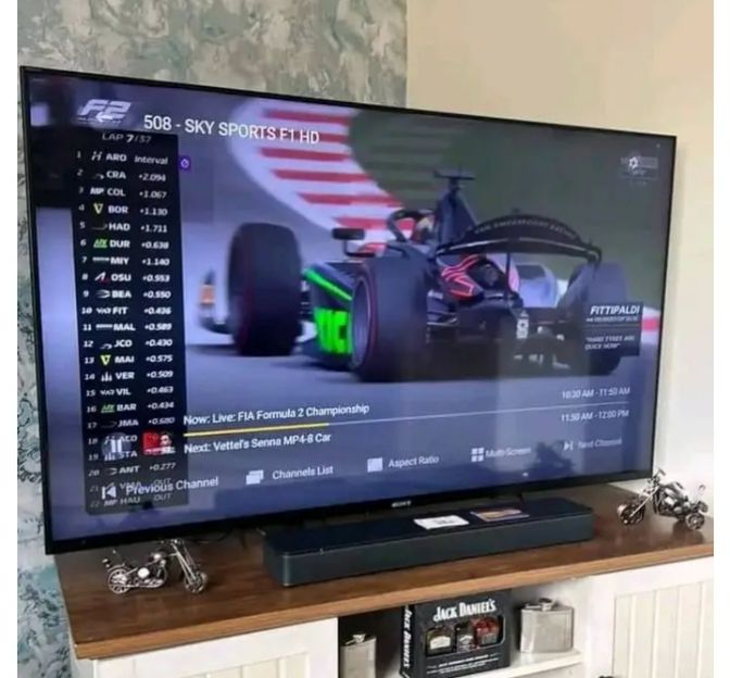 Carlos M. Review of NViewX IPTV